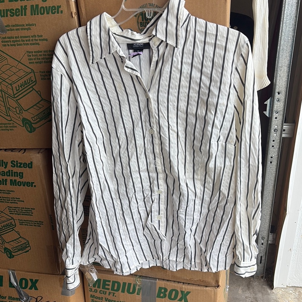 Alfani White and Black Casual Button Down Shirt